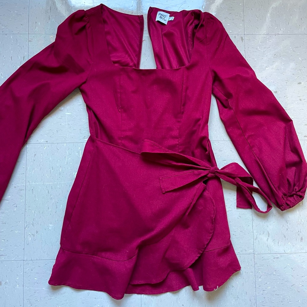 burgundy princess polly long sleeve tie dress.